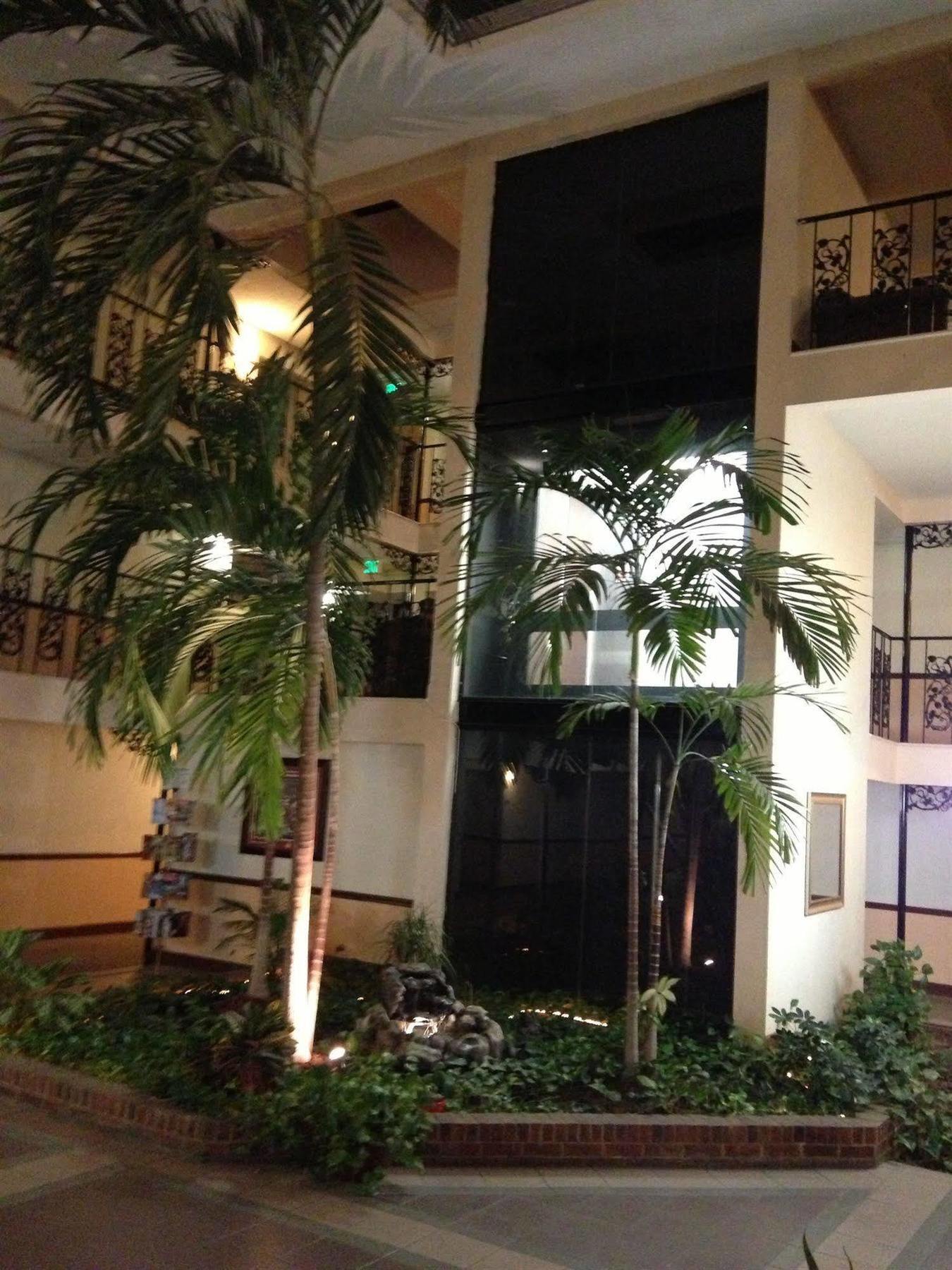 Baymont By Wyndham Montgomery Al Exterior photo
